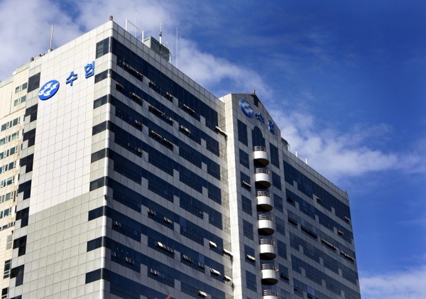 수협중앙회가 일선수협 부실채권 정리 자회사인 수협엔피엘대부에 500억원을 추가로 출자한다. 사진=수협