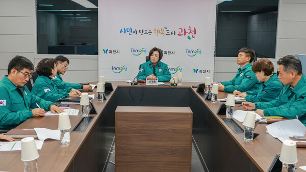 과천정수장 수돗물 유충 사태 ‘상황 종료’ 공식 선언...24일 특별비상대책위원회서 (사진=과천시)