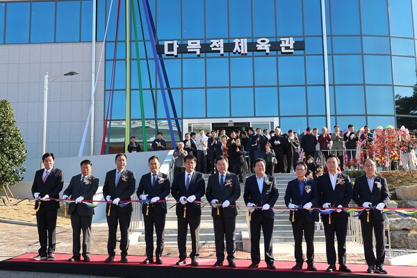 22일 열린 무안종합스포츠파크 다목적체육관 준공식 (사진제공=무안군)