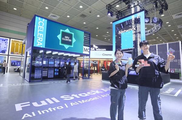 월드IT쇼 2026 개막…통신3사·카카오 'AI 비서' 대격돌