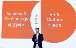 [불닭 신드롬③] '포스트 불닭' 시동... 소스·헬스케어로 확장 - 뉴스 썸네일 이미지