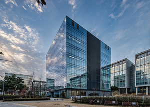 [Biz&Law] CG인바이츠, 조중명 전 회장 파생소송 기각 성공 - 뉴스 썸네일 이미지