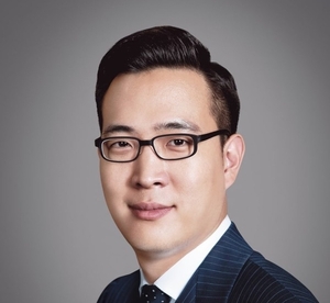 [Biz&Law] 김동선 부사장, 美 한화비전 피소로 '리더십 타격' - 뉴스 썸네일 이미지